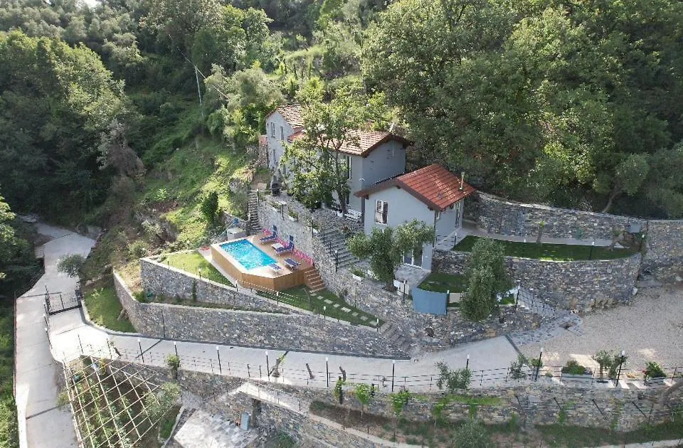 Case Nel Verde Con Vista Mare, Rapallo Villa